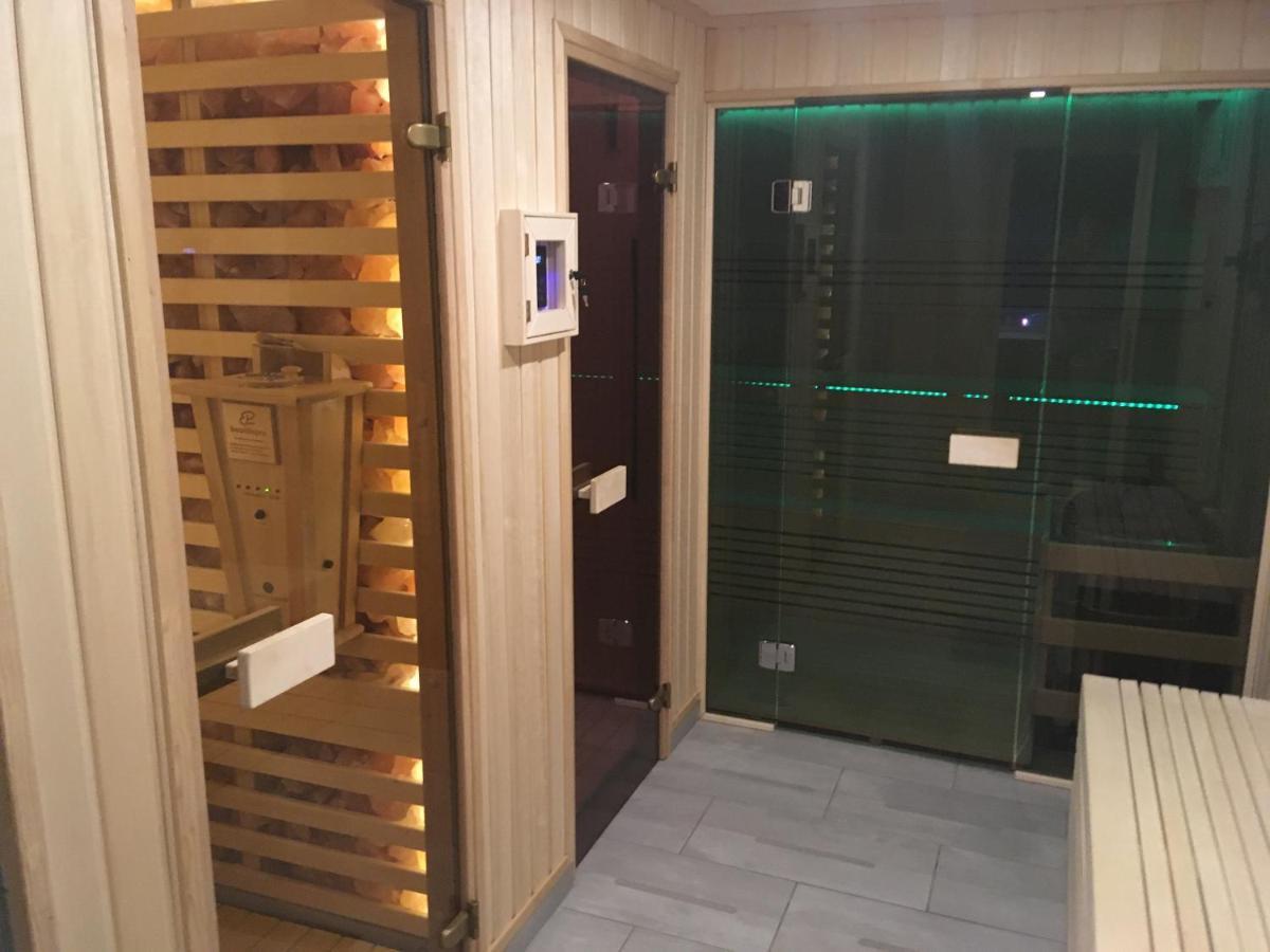 Márvány Panzió Hajdúszoboszló Exterior foto
