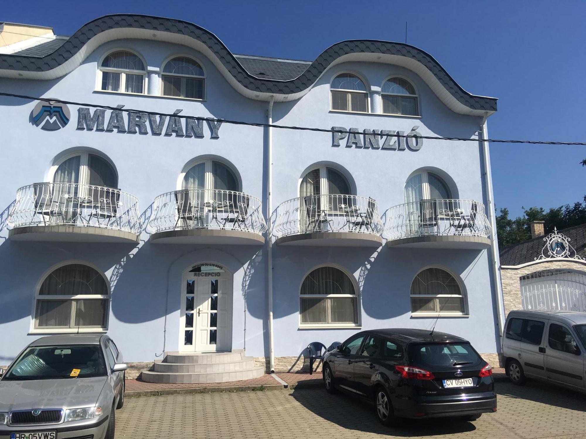 Márvány Panzió Hajdúszoboszló Exterior foto