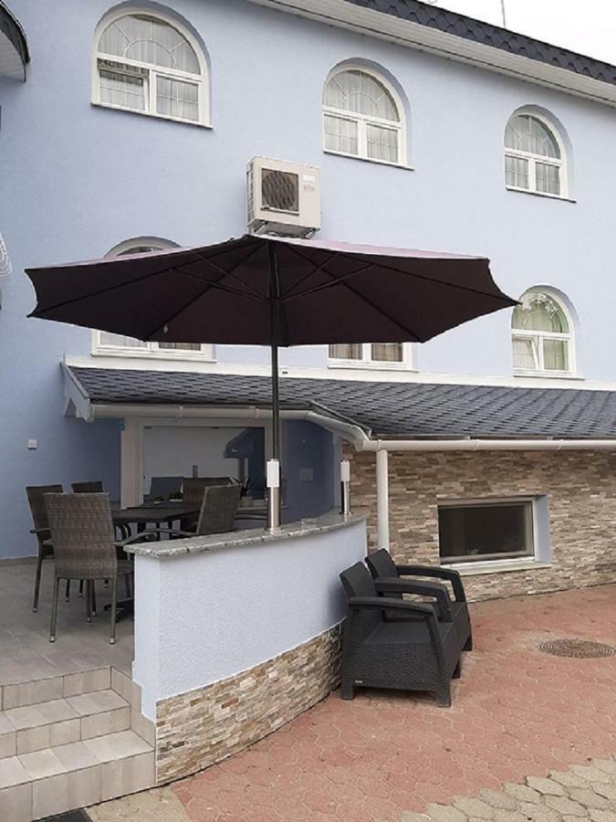 Márvány Panzió Hajdúszoboszló Exterior foto